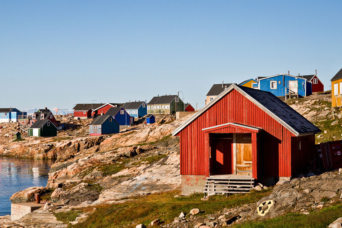 Ittoqqortoormiit-houses