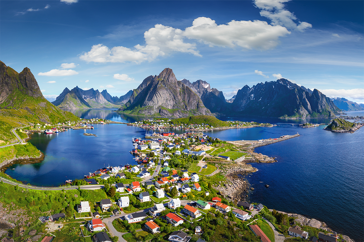 Lofoten_Norway_featured-image
